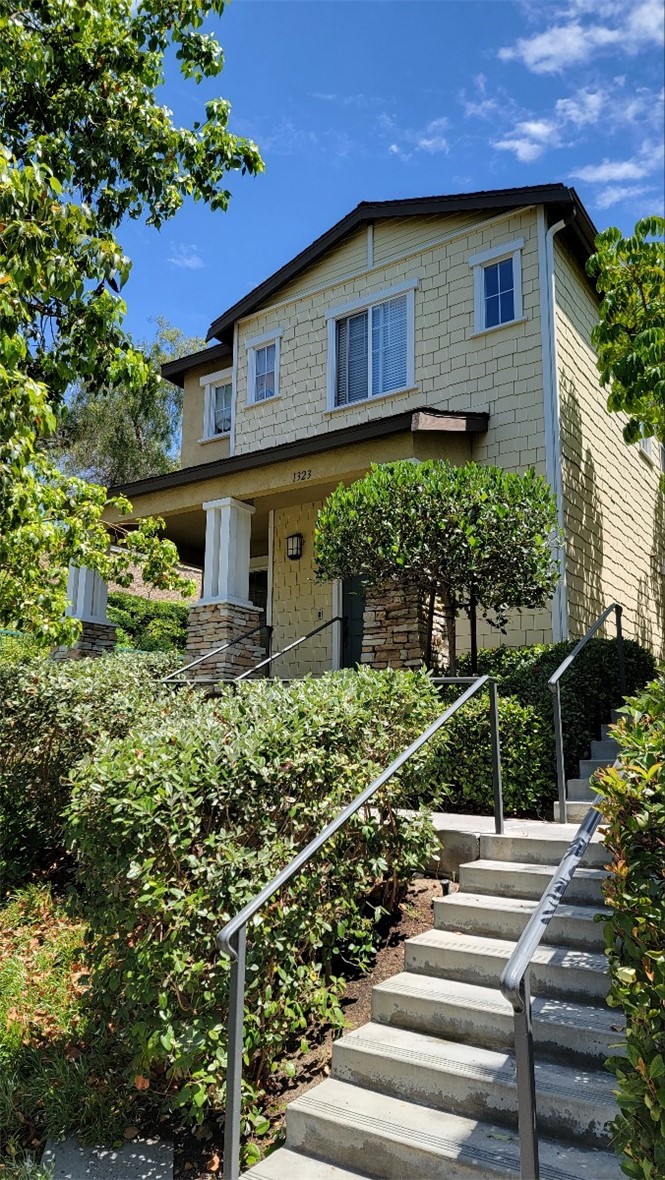 1323 Phillips Drive
