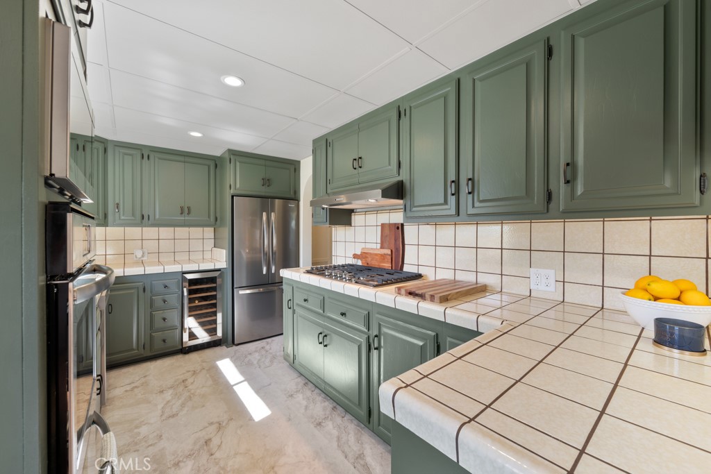 216 East 45th Street