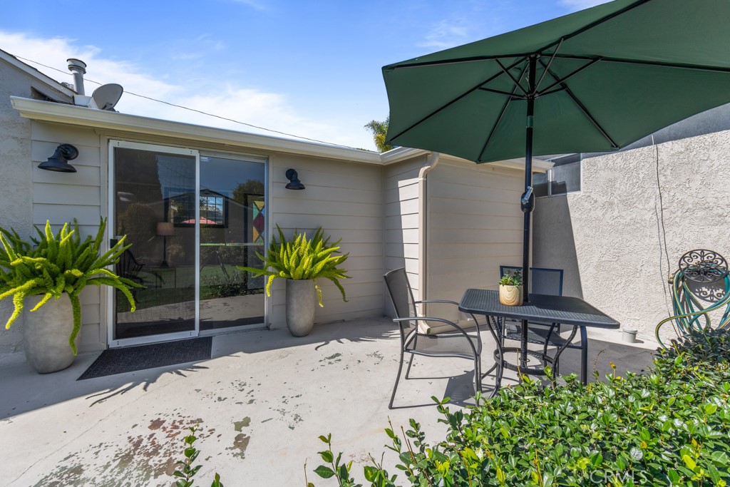 216 East 45th Street