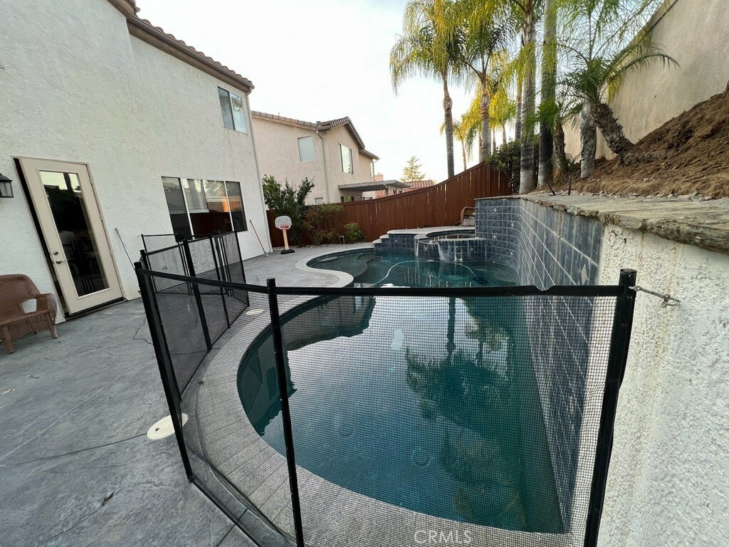 31348 Canterbury Court