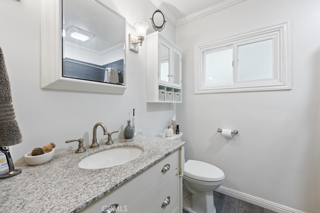 6880 East 10th Street