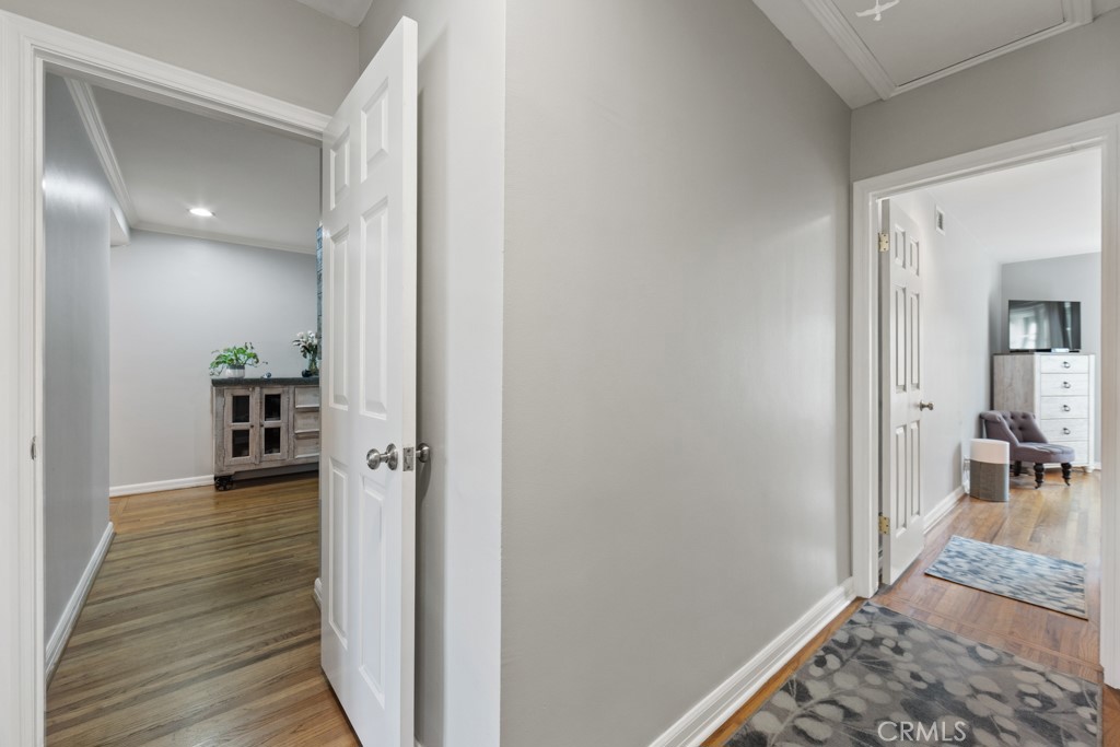 6880 East 10th Street