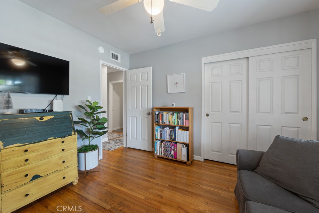 6880 East 10th Street