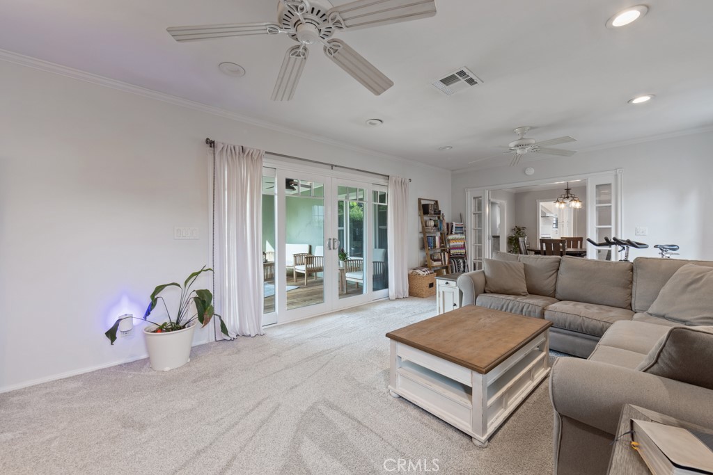 6880 East 10th Street