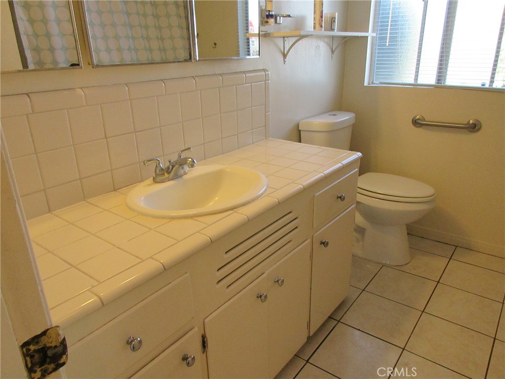 9664 Prichard Street