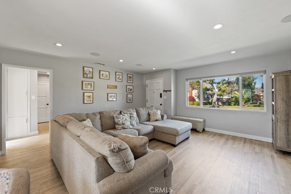 308 East 45th Street