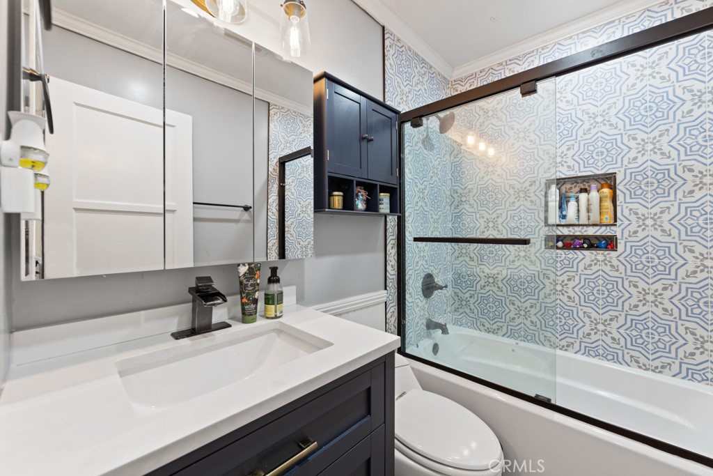 308 East 45th Street