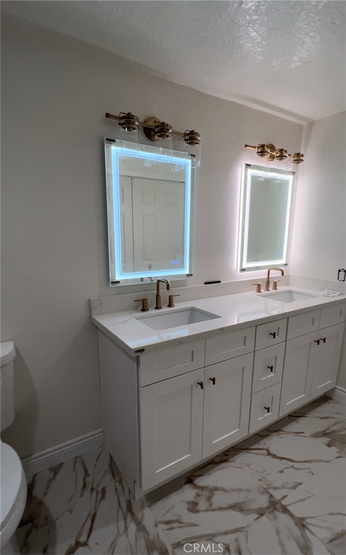 22294 Redwood Pointe 6D