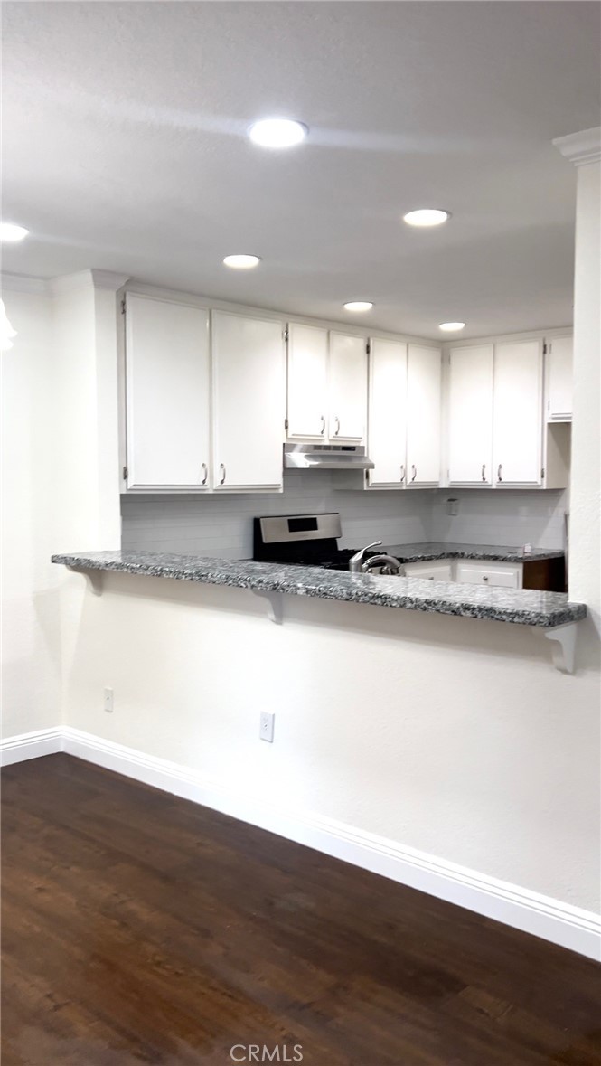 22294 Redwood Pointe 6D