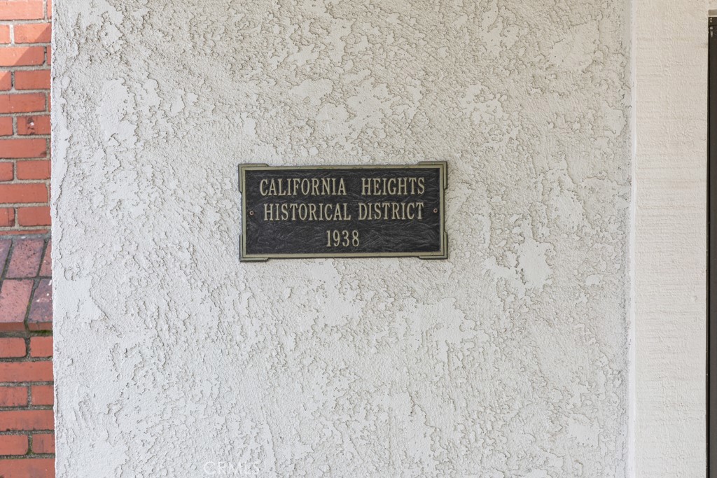 3636 Gardenia Avenue