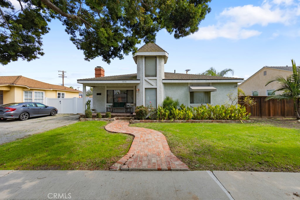 3636 Gardenia Avenue