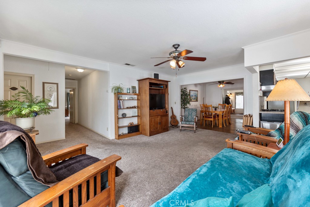 3636 Gardenia Avenue