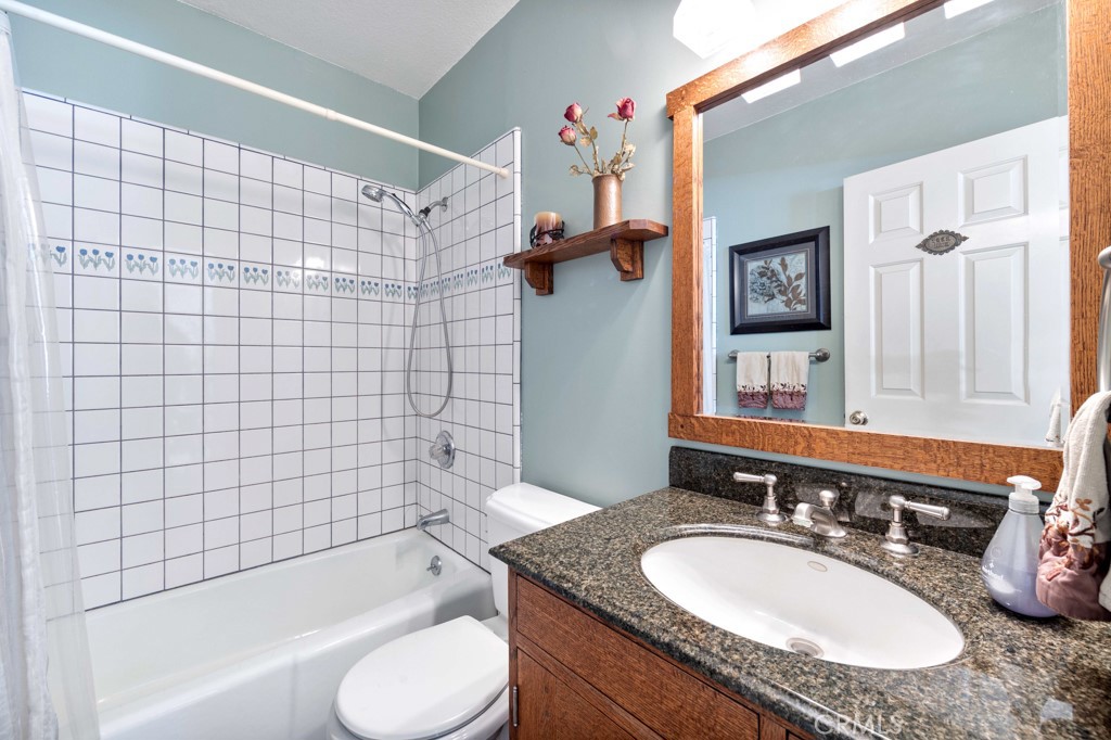 3636 Gardenia Avenue