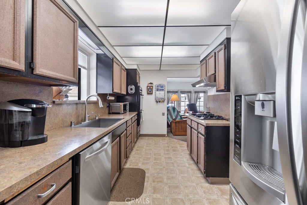 3636 Gardenia Avenue