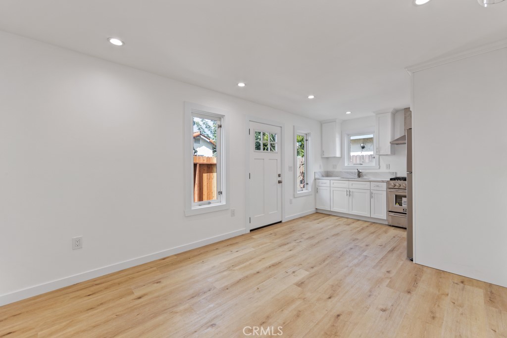 3520 Lewis Avenue #A