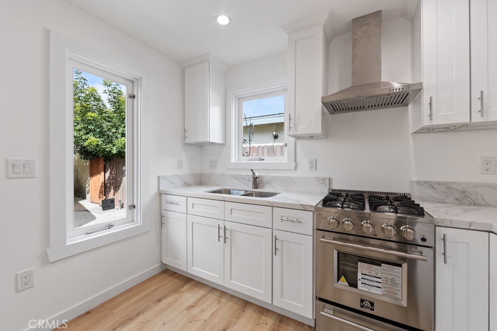 3520 Lewis Avenue #A