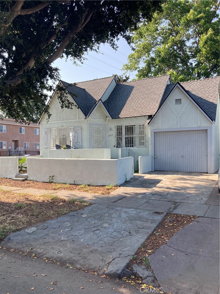 701 E 84th Street