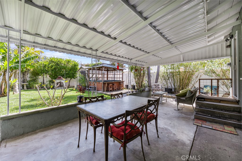 5338 Premiere Avenue