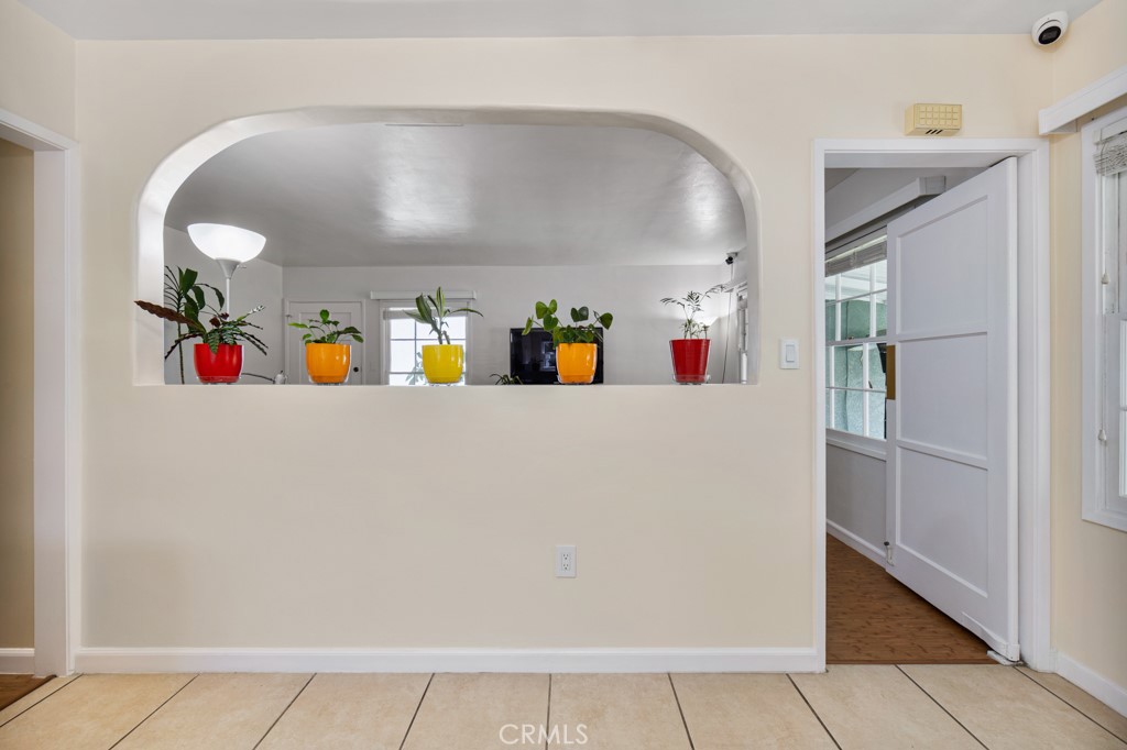 5338 Premiere Avenue