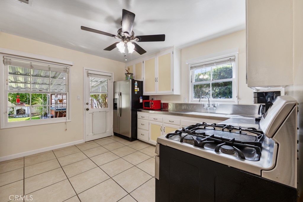 5338 Premiere Avenue