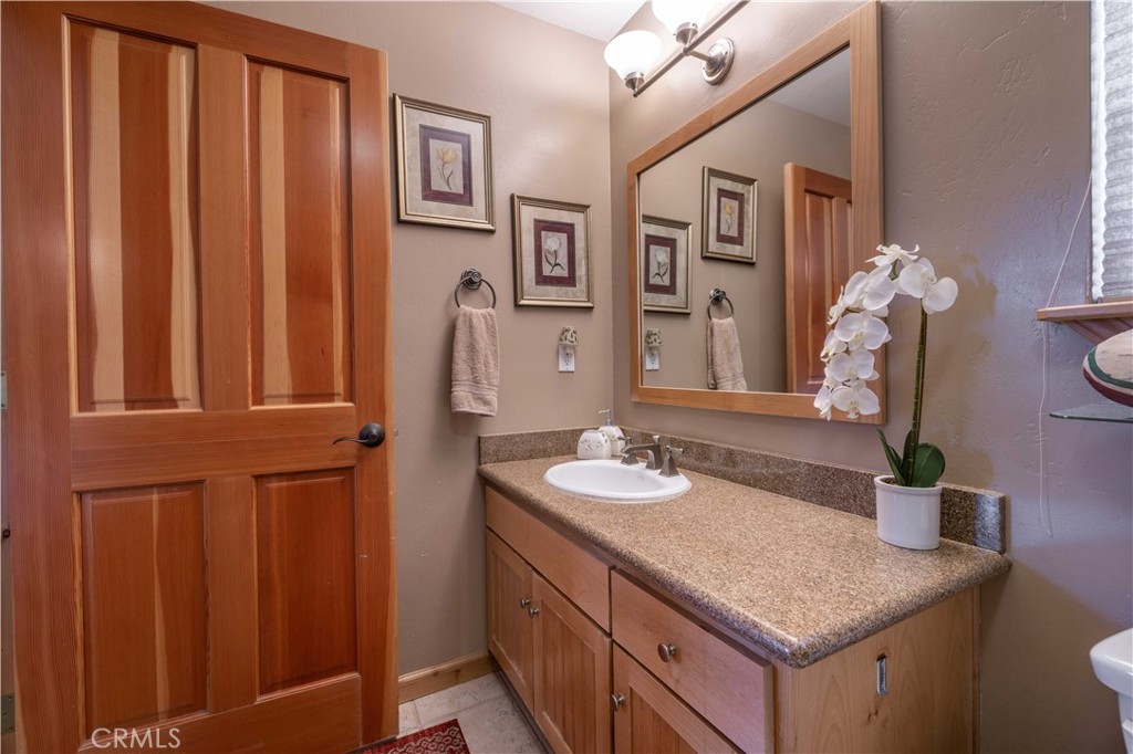 41741 Switzerland Drive