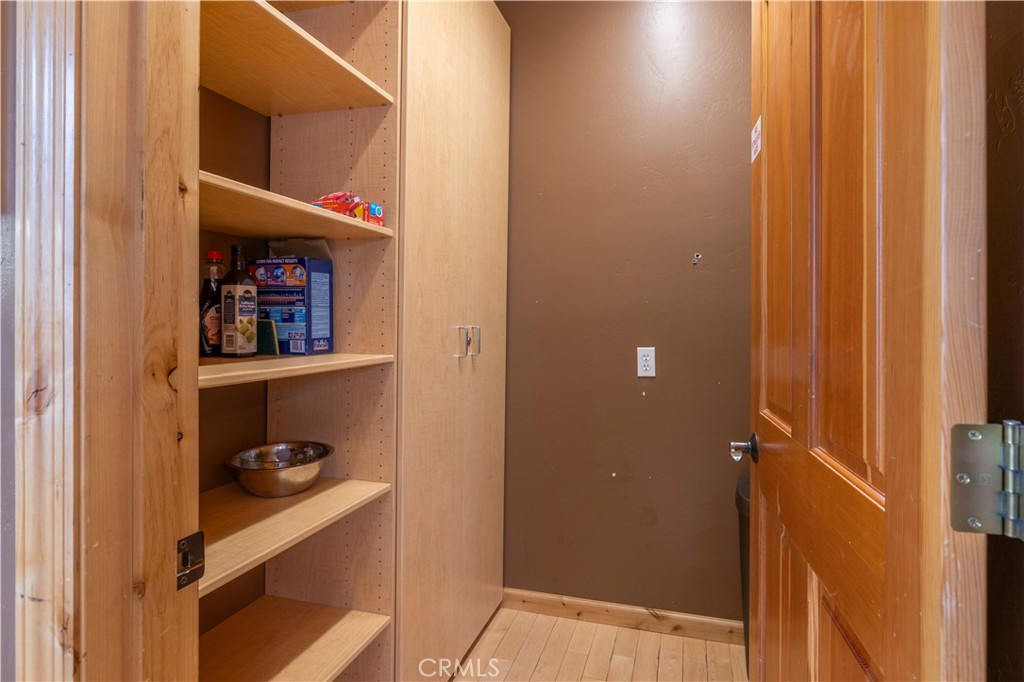 41741 Switzerland Drive