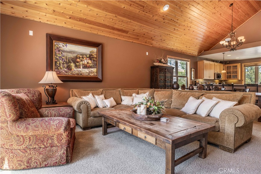 41741 Switzerland Drive