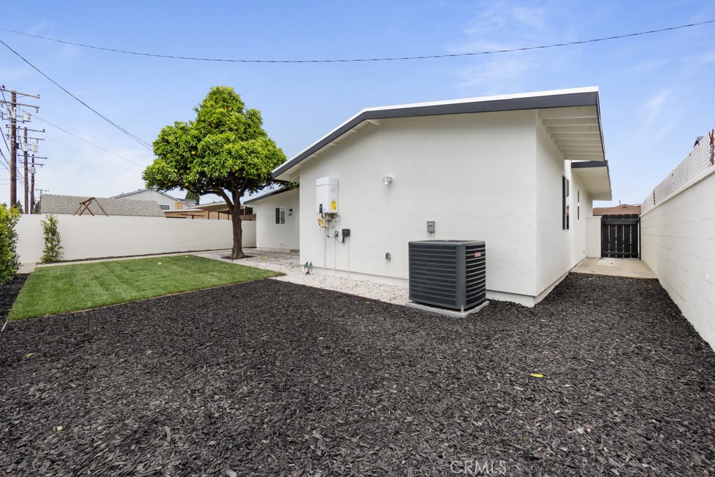 6302 E Pageantry Street