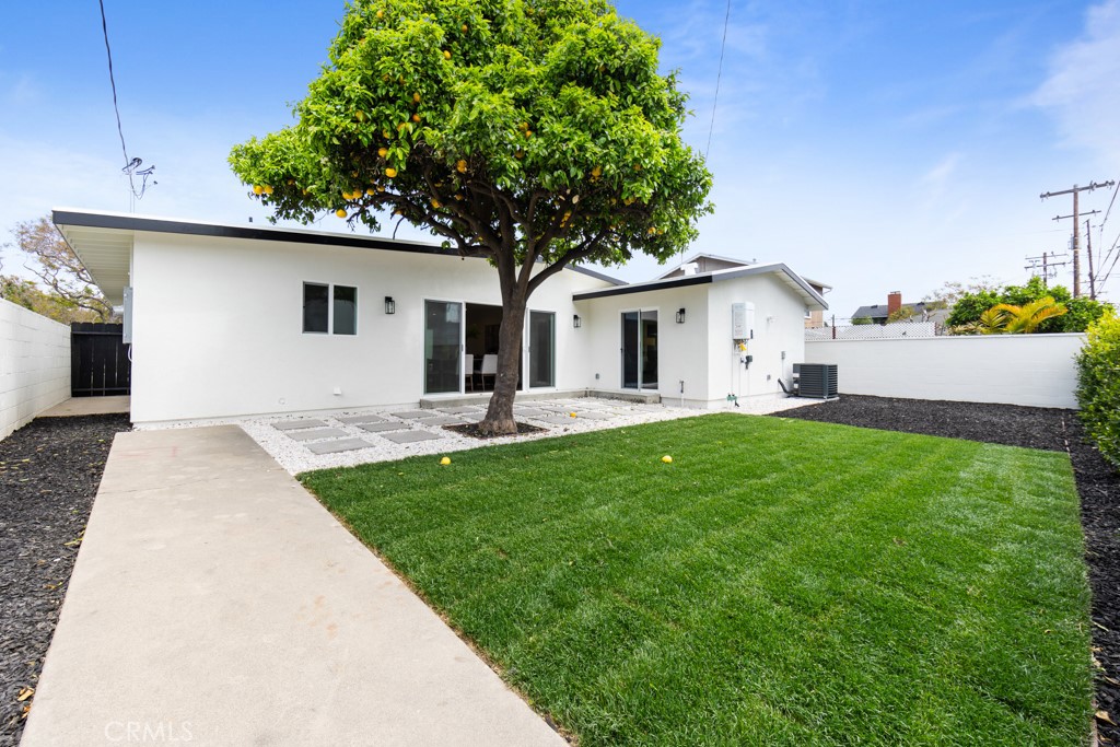 6302 E Pageantry Street