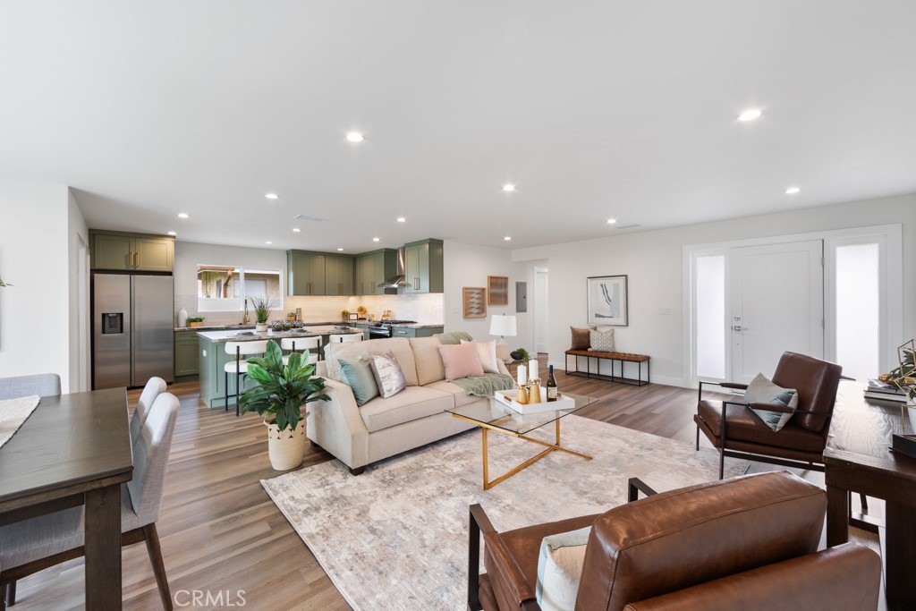 6302 E Pageantry Street