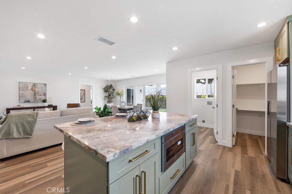 6302 E Pageantry Street