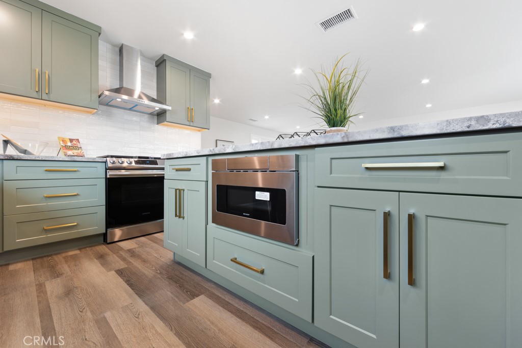 6302 E Pageantry Street