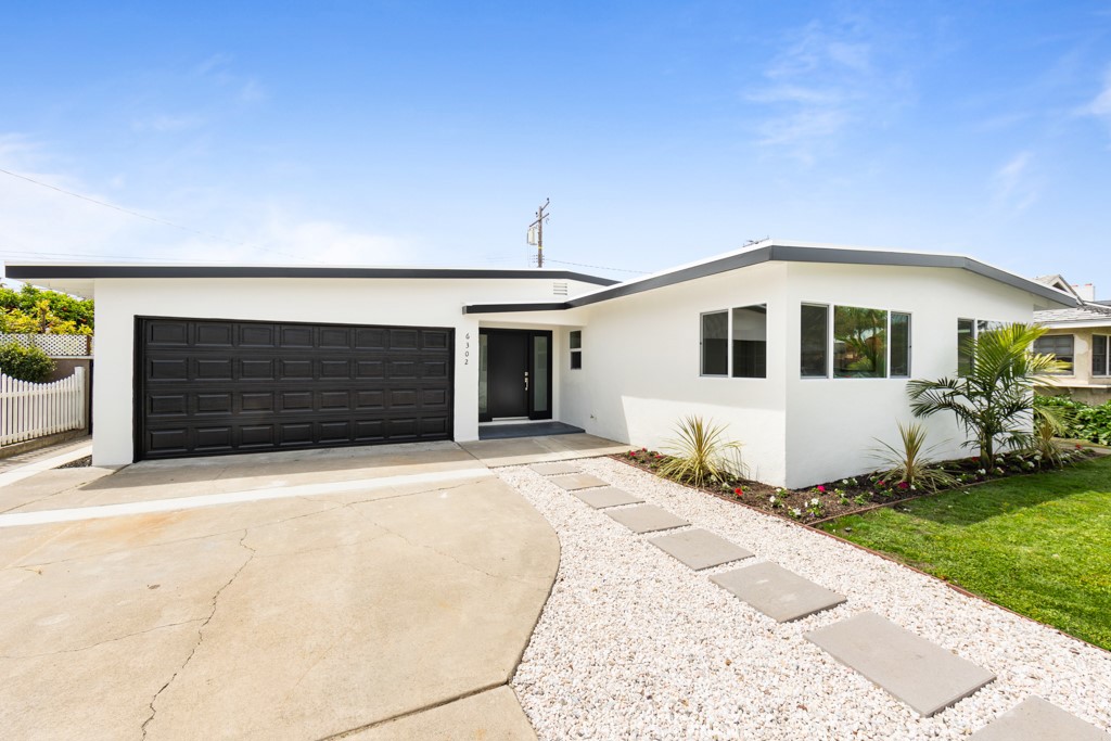 6302 E Pageantry Street