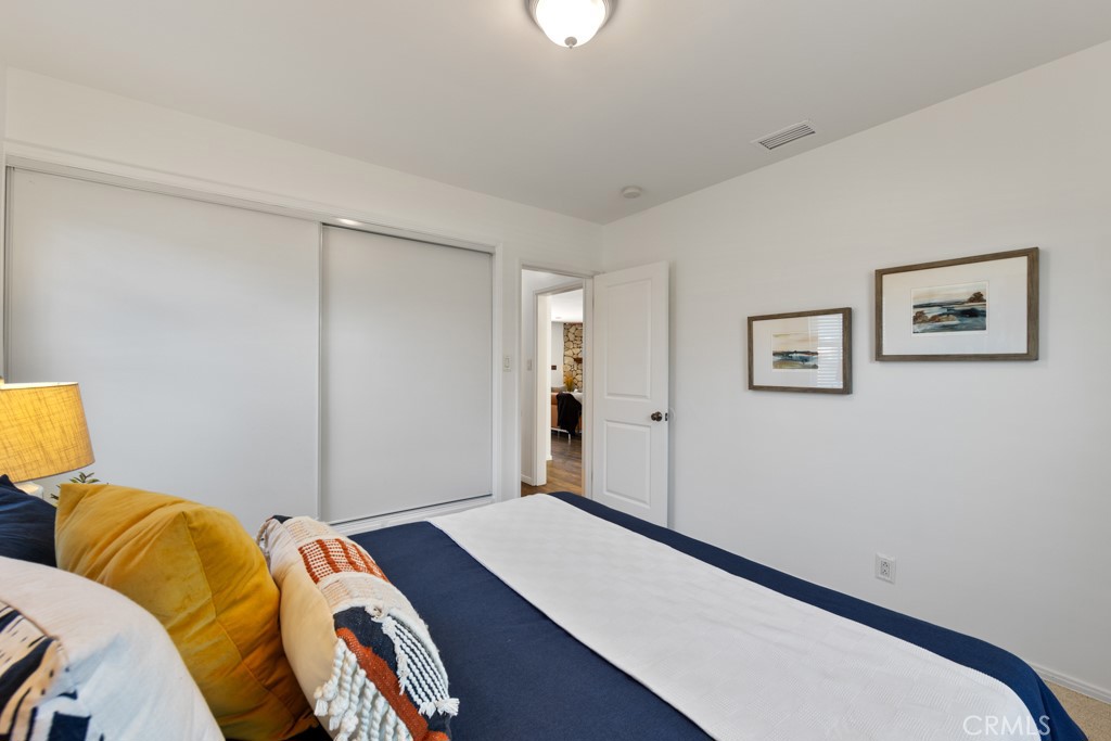 5634 E Mezzanine Way