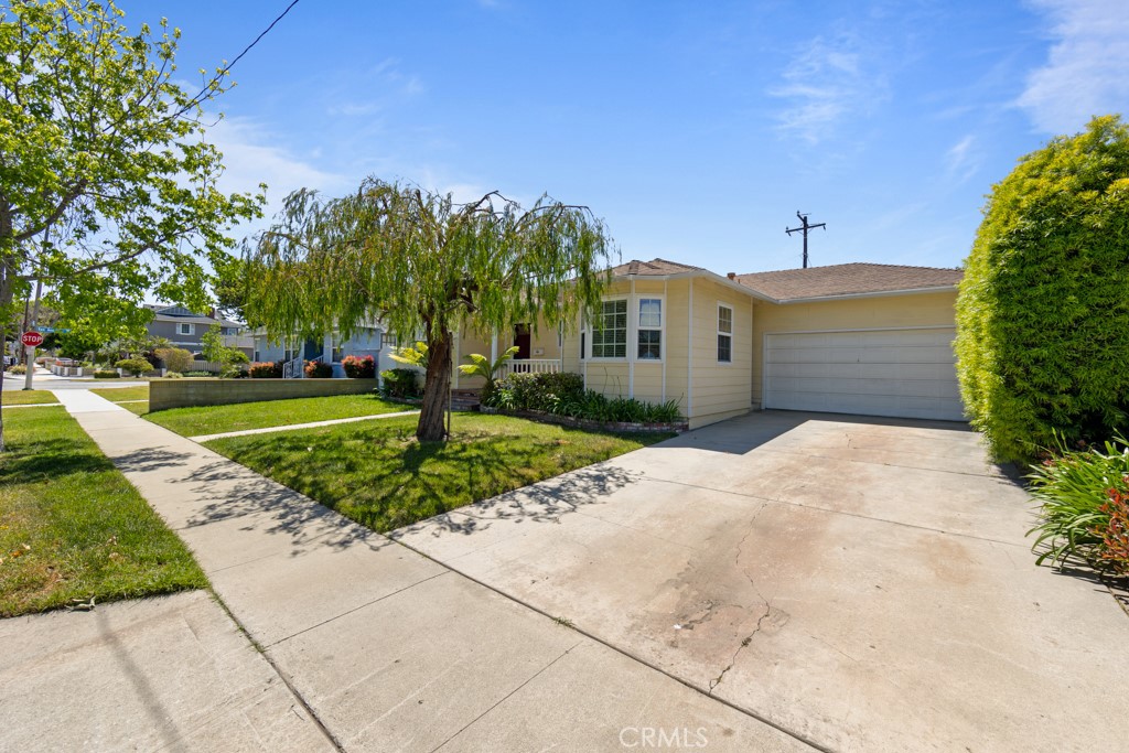 5634 E Mezzanine Way