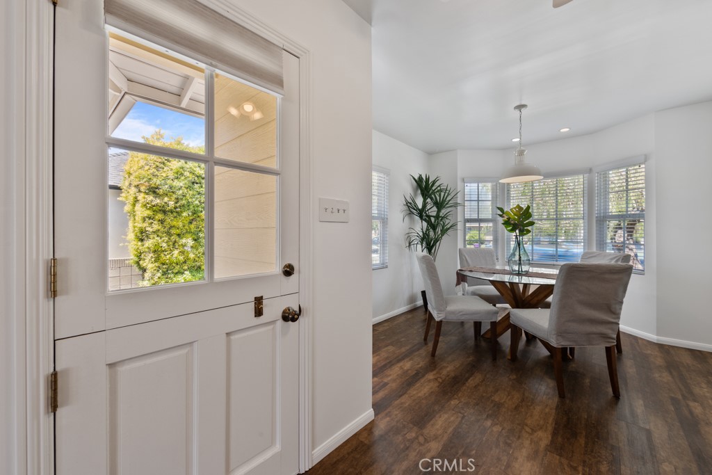 5634 E Mezzanine Way