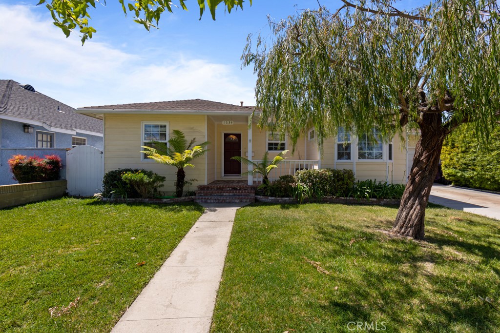 5634 E Mezzanine Way