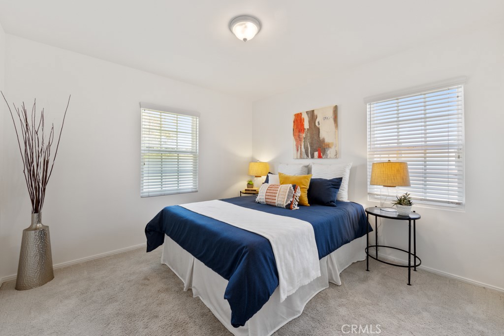 5634 E Mezzanine Way