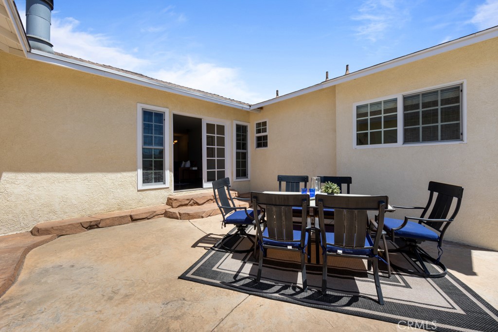 5634 E Mezzanine Way