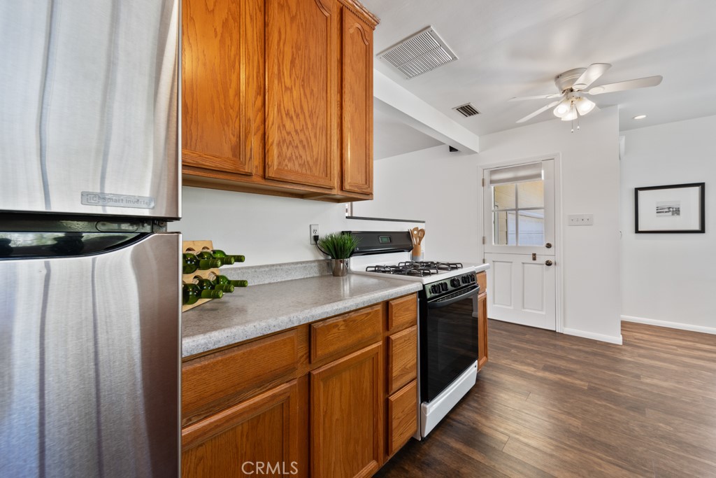 5634 E Mezzanine Way