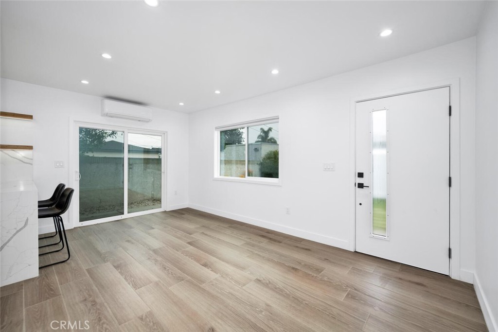 1652 E Rogers Street A