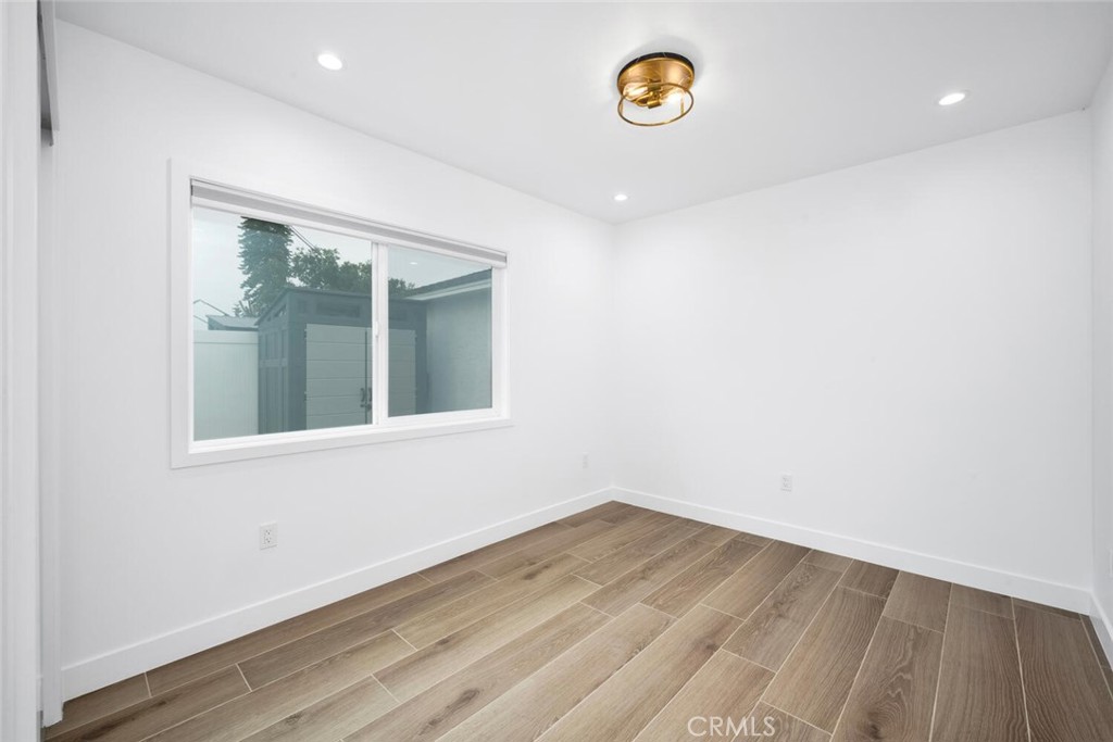 1652 E Rogers Street A