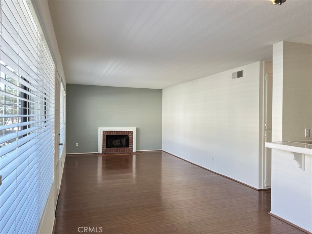 25675 View Pointe 10F