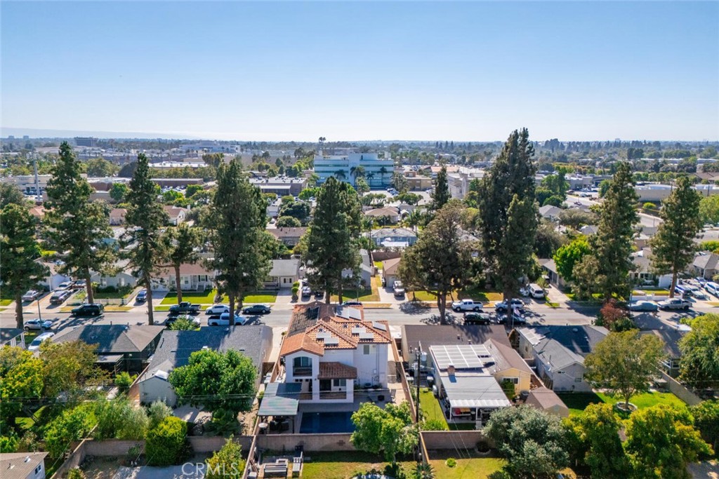 5216 Premiere Avenue