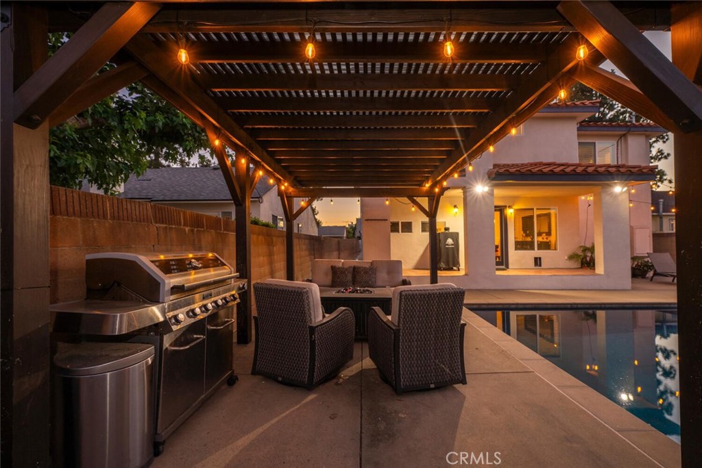 5216 Premiere Avenue