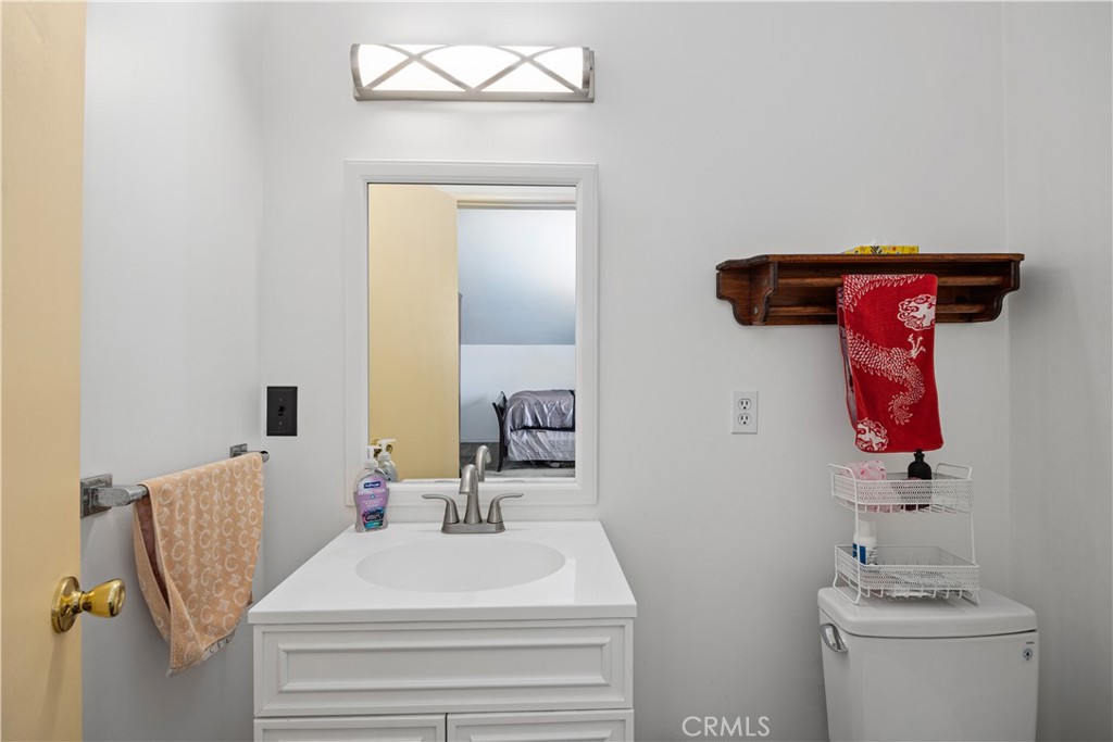 5222 Bridgewood Drive