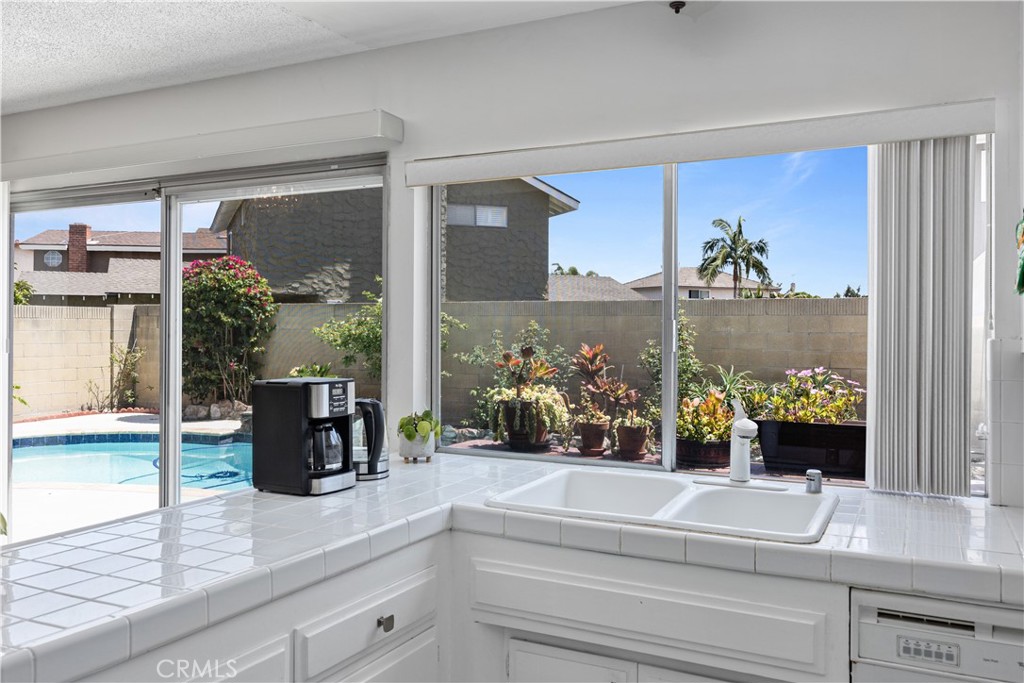 5222 Bridgewood Drive