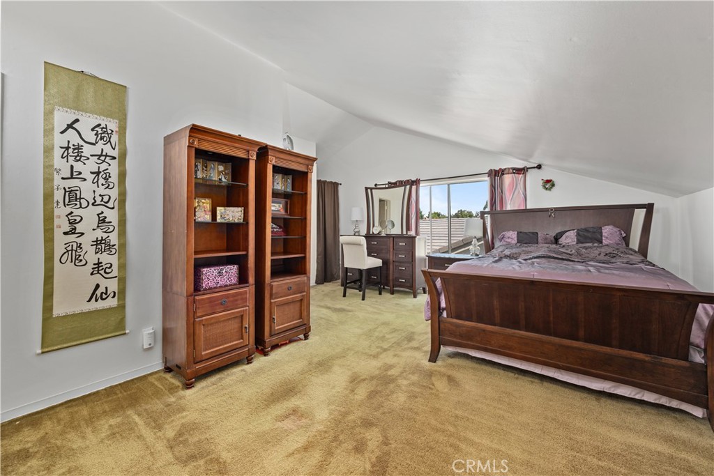 5222 Bridgewood Drive