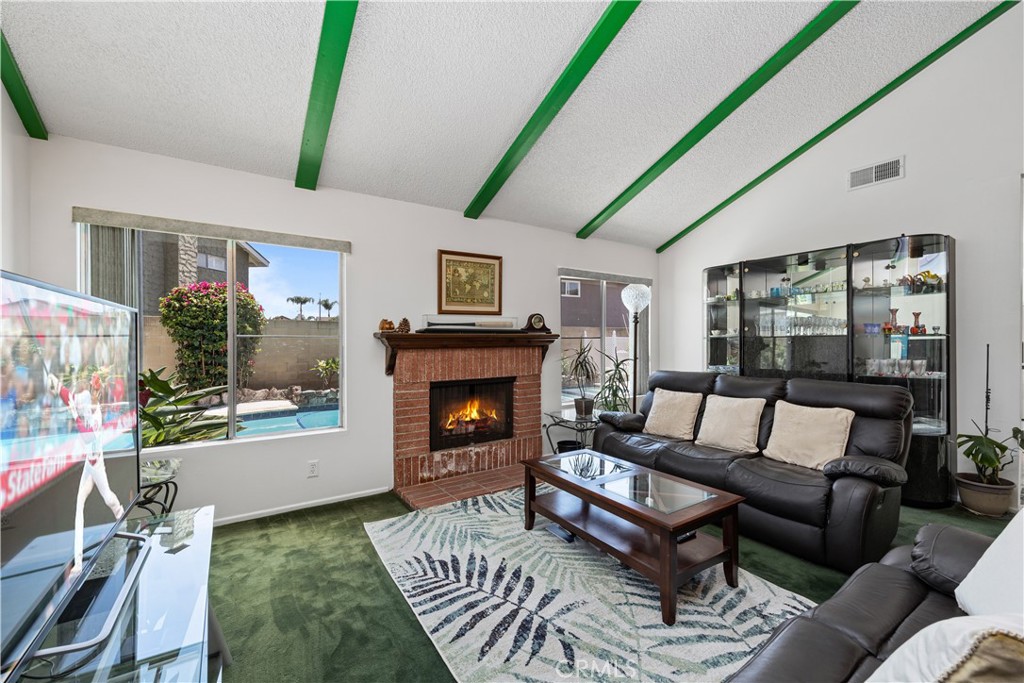 5222 Bridgewood Drive