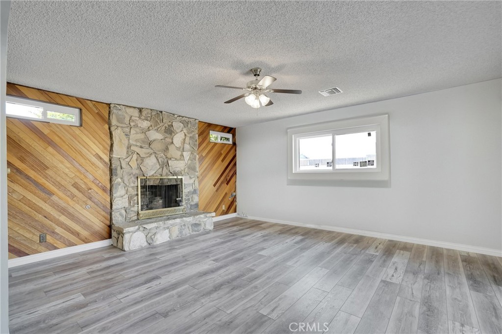 17529 Thornlake Avenue